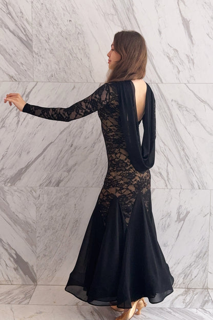 Back Drape Lace One-Piece Dress