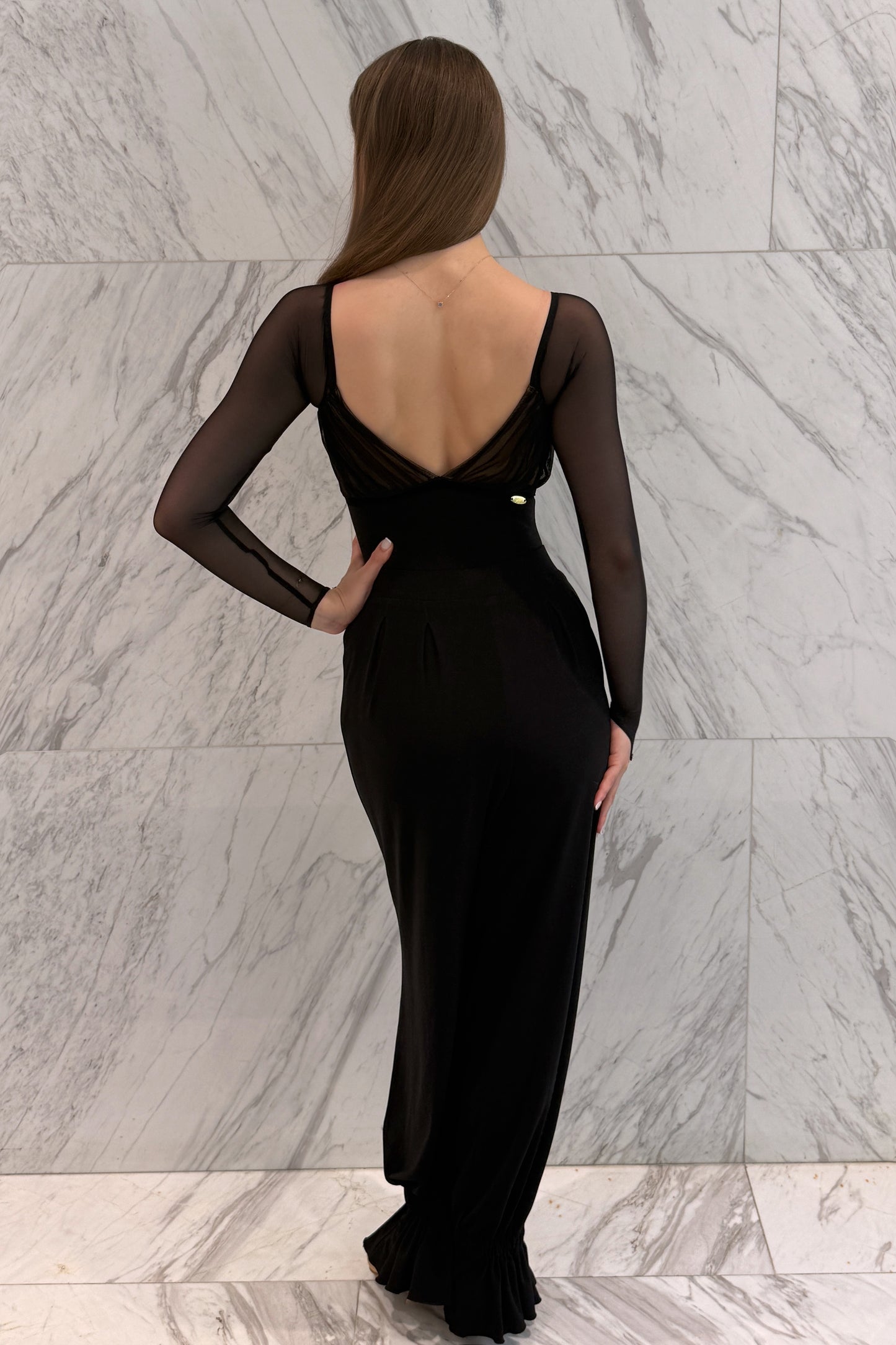 Bust-draping leotard