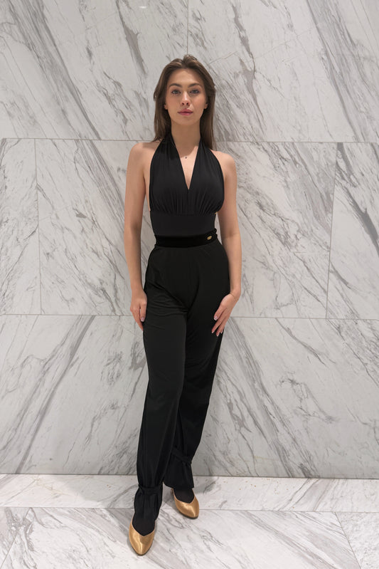 Collection 9       V-neck black colour leotard