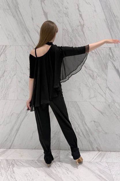 Top with a neck strap and chiffon elements