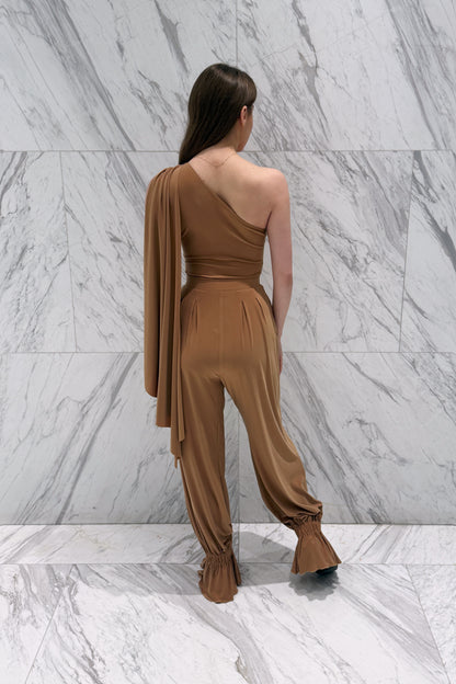 Caramel-colored biflex pants