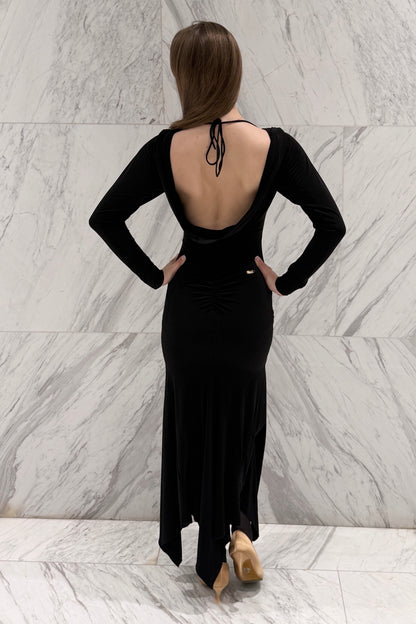 Black biflex ballroom dress with voluminous sleeves and an asymmetrical skirt